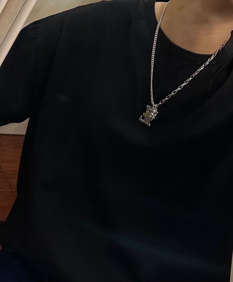 LV Necklaces